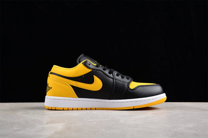 Air Jordan 1 Low OG Yellow Ochre Sneakers