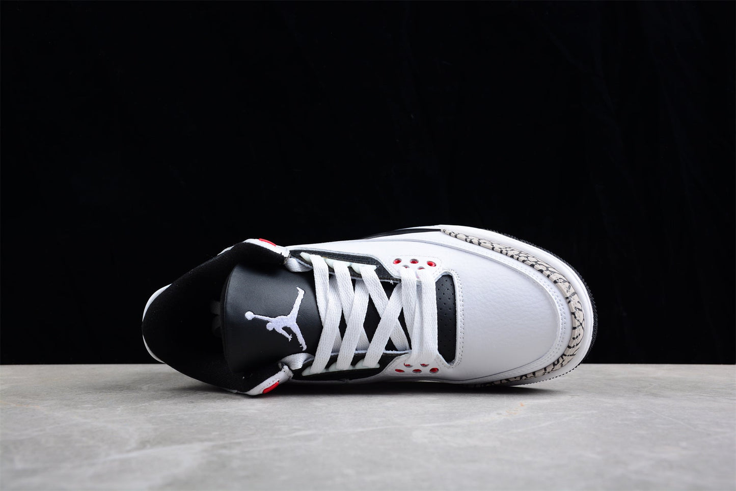Air Jordan 3 Retro “Infrared 23”