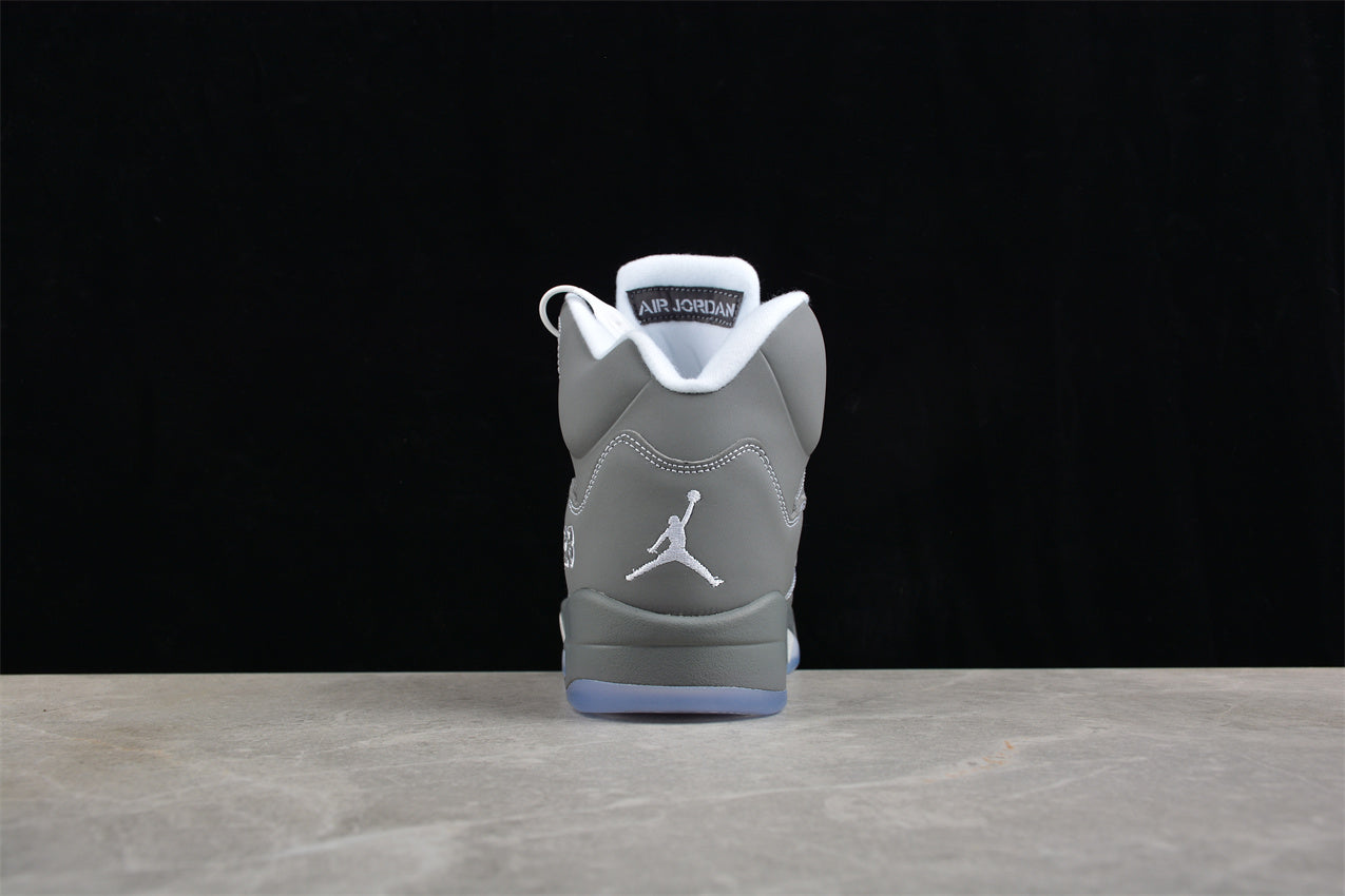 Air Jordan 5 Retro "Wolf Grey"