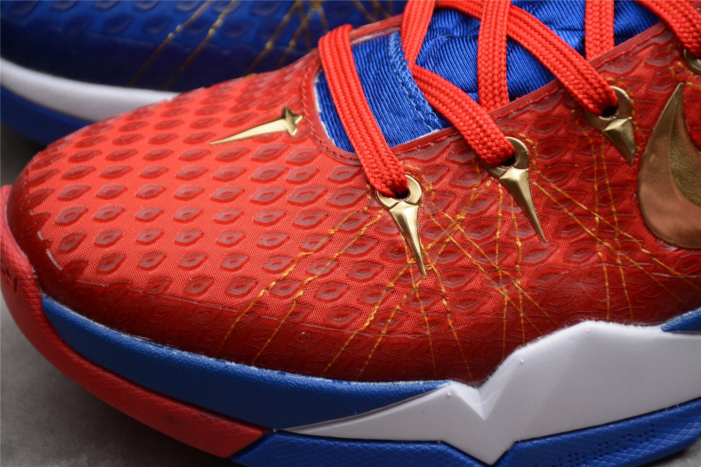Nike Zoom Kobe 7 “Lion Heart”