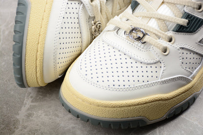 Gucci Distressed Leather Trainer Sneakers