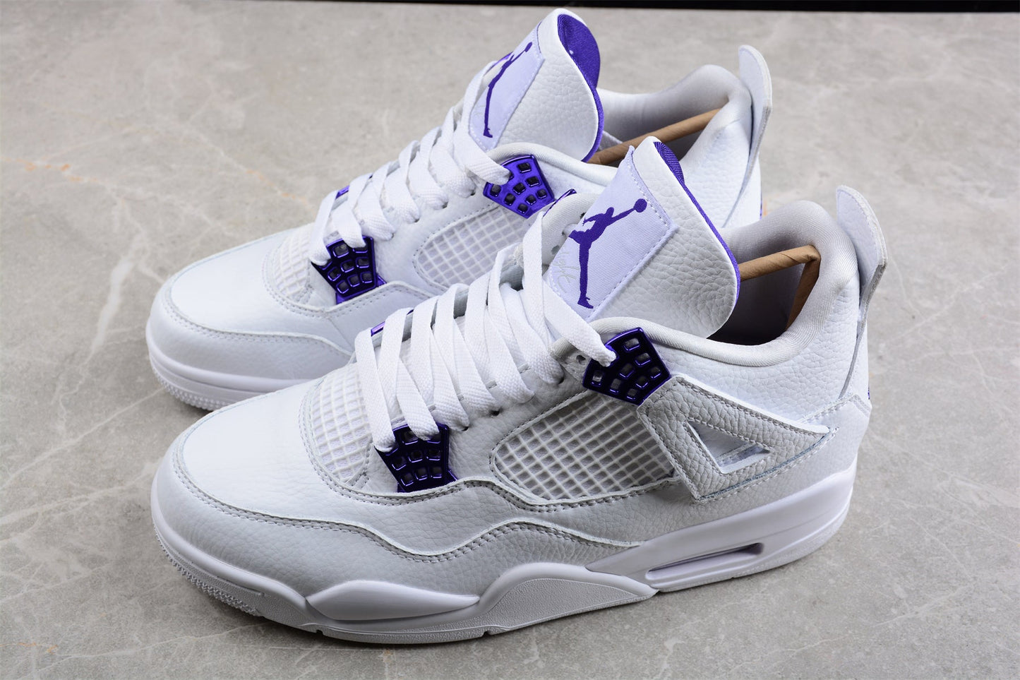 Air Jordan 4“Court Purple”