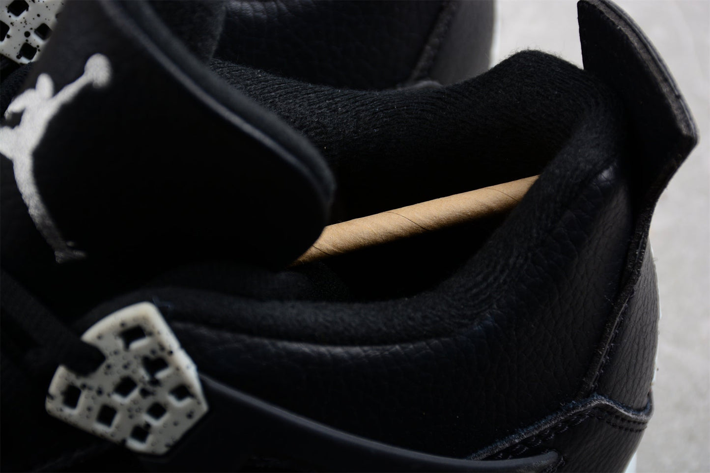 Air Jordan 4 Retro GS "Oreo"
