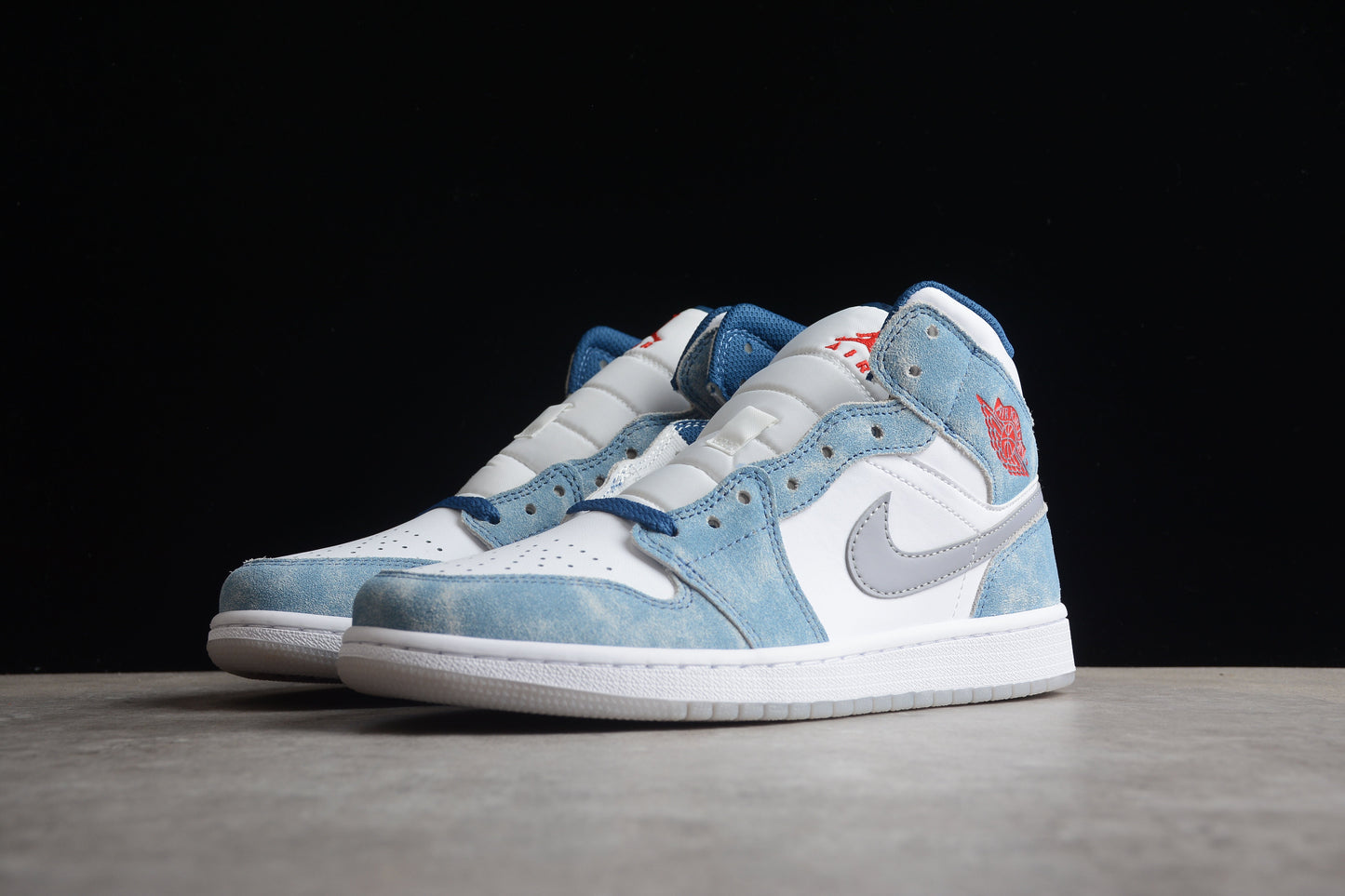 Air Jordan 1 Mid "French Blue"
