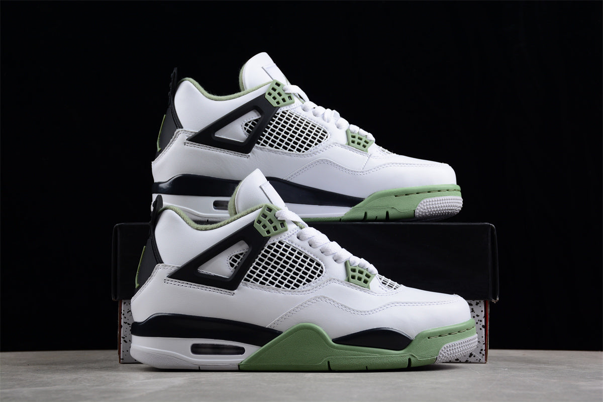 Air Jordan 4 Retro "Seafoam"