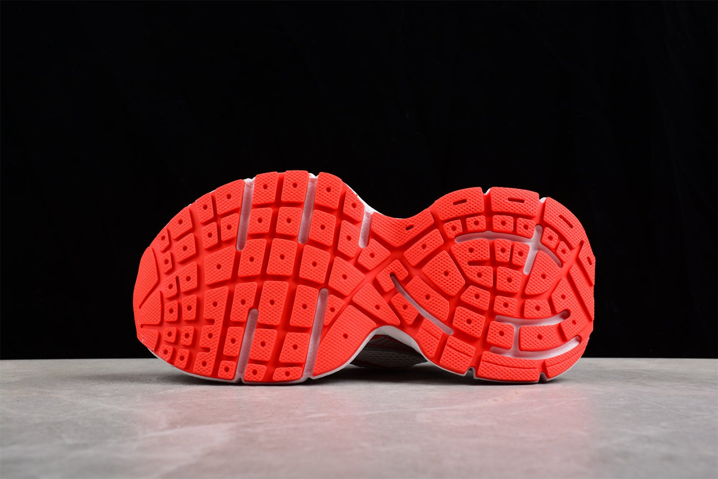 Balenciaga 3XL Worn-Out White Red Sneakers