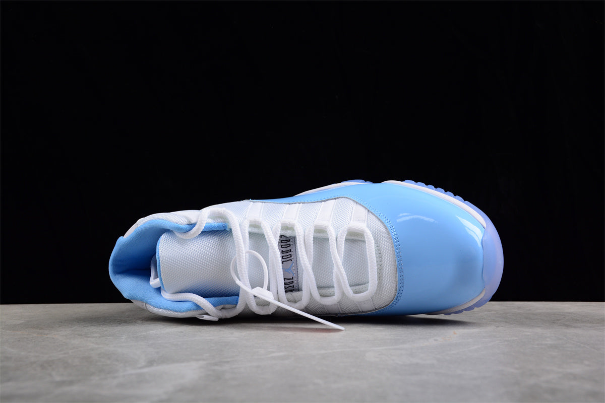 Air Jordan 11 Retro High "UNC"