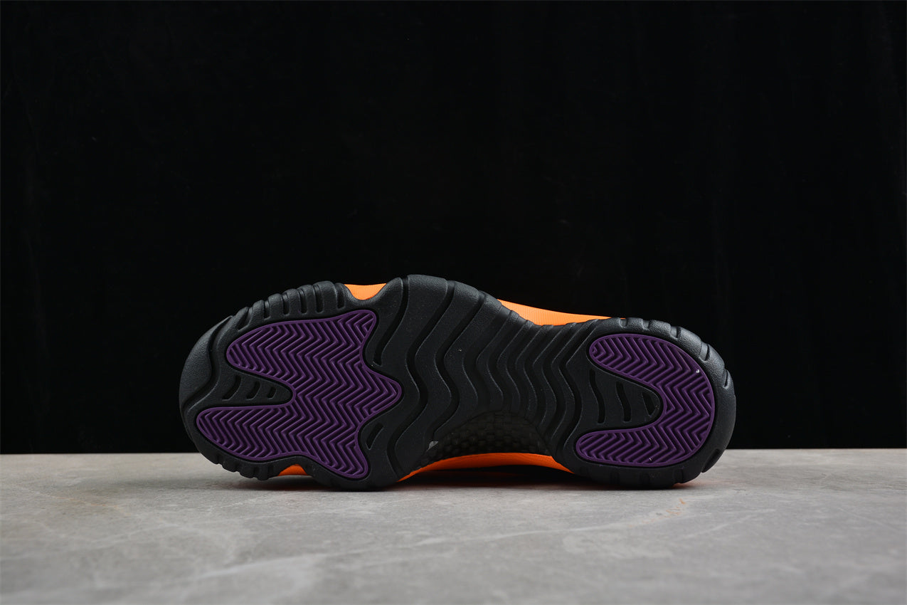 Air Jordan 11 Retro Orange/Black