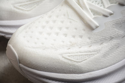 Hoka One One Clifton 9 Triple White
