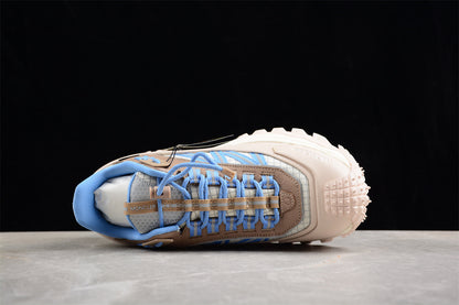 Moncler Trailgrip GORE-TEX Off White Sneakers