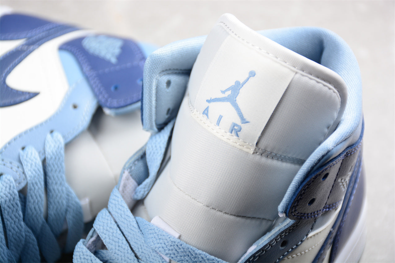 Nike Air Jordan 1 Mid "Diffused Blue"