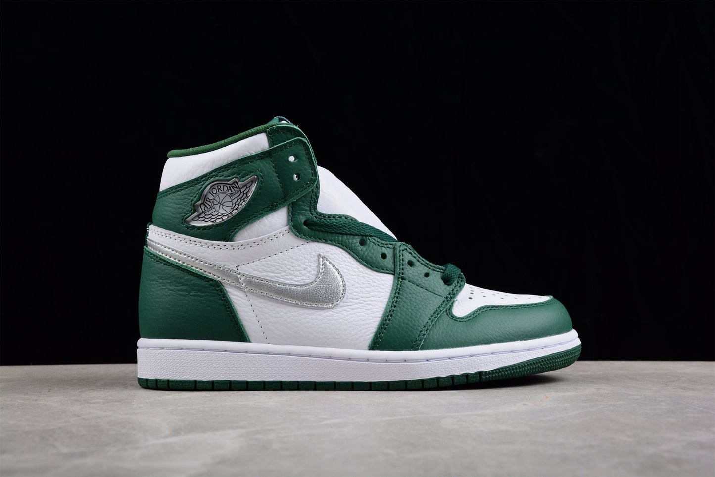 Air Jordan 1 High OG "Gorge Green"