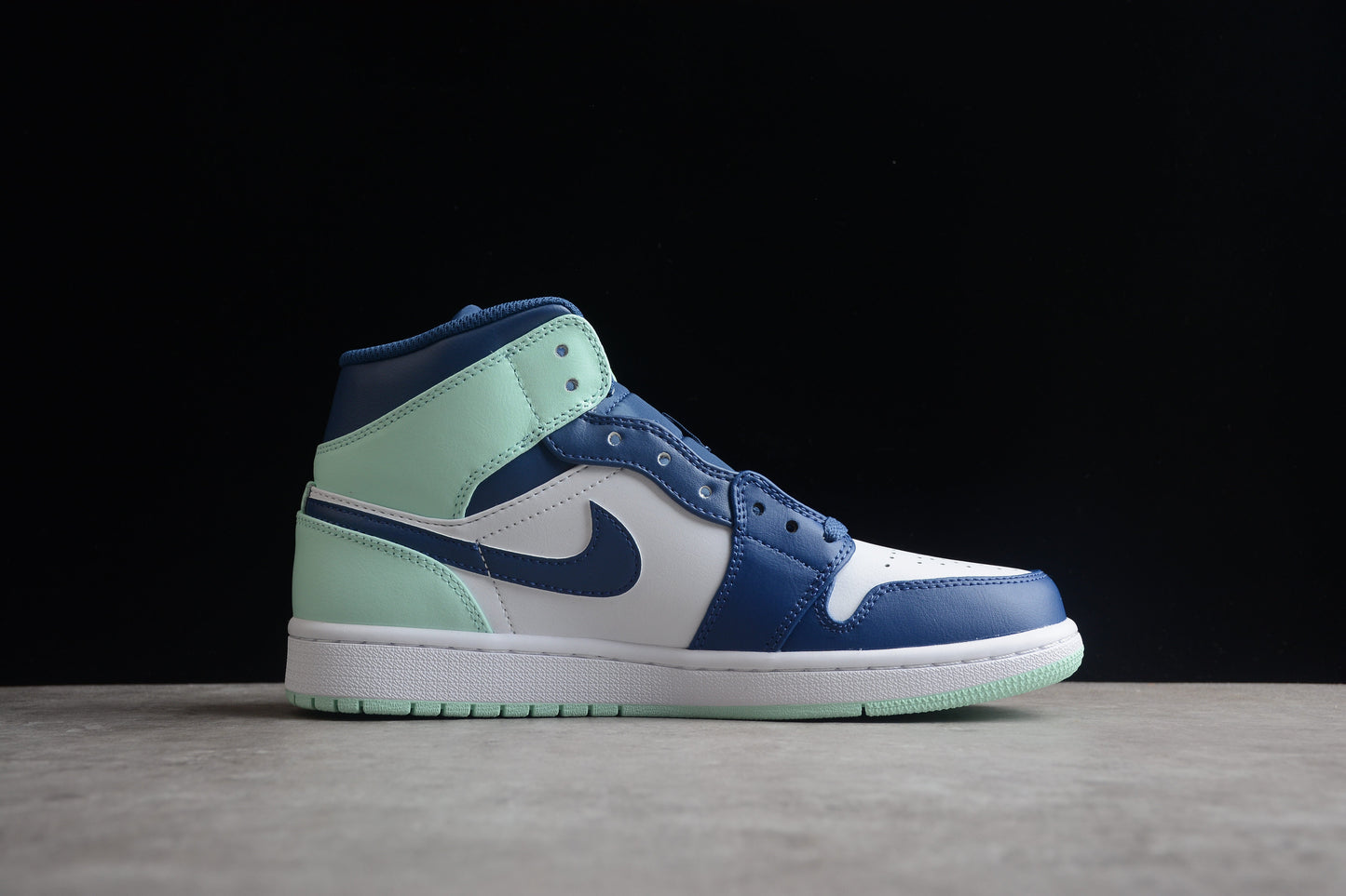 Nike Air Jordan 1 Mid Mystic Navy Mint Foam White