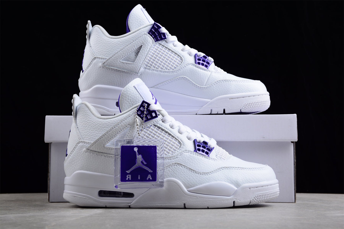 Air Jordan 4“Court Purple”