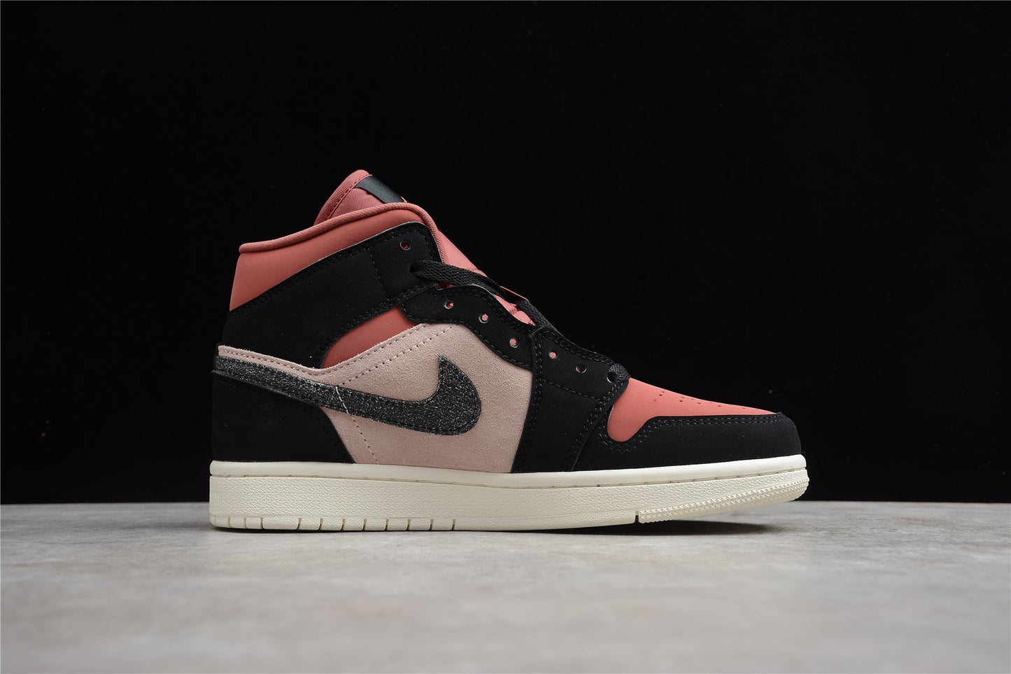 Nike Air Jordan 1 Mid "Canyon Rust"