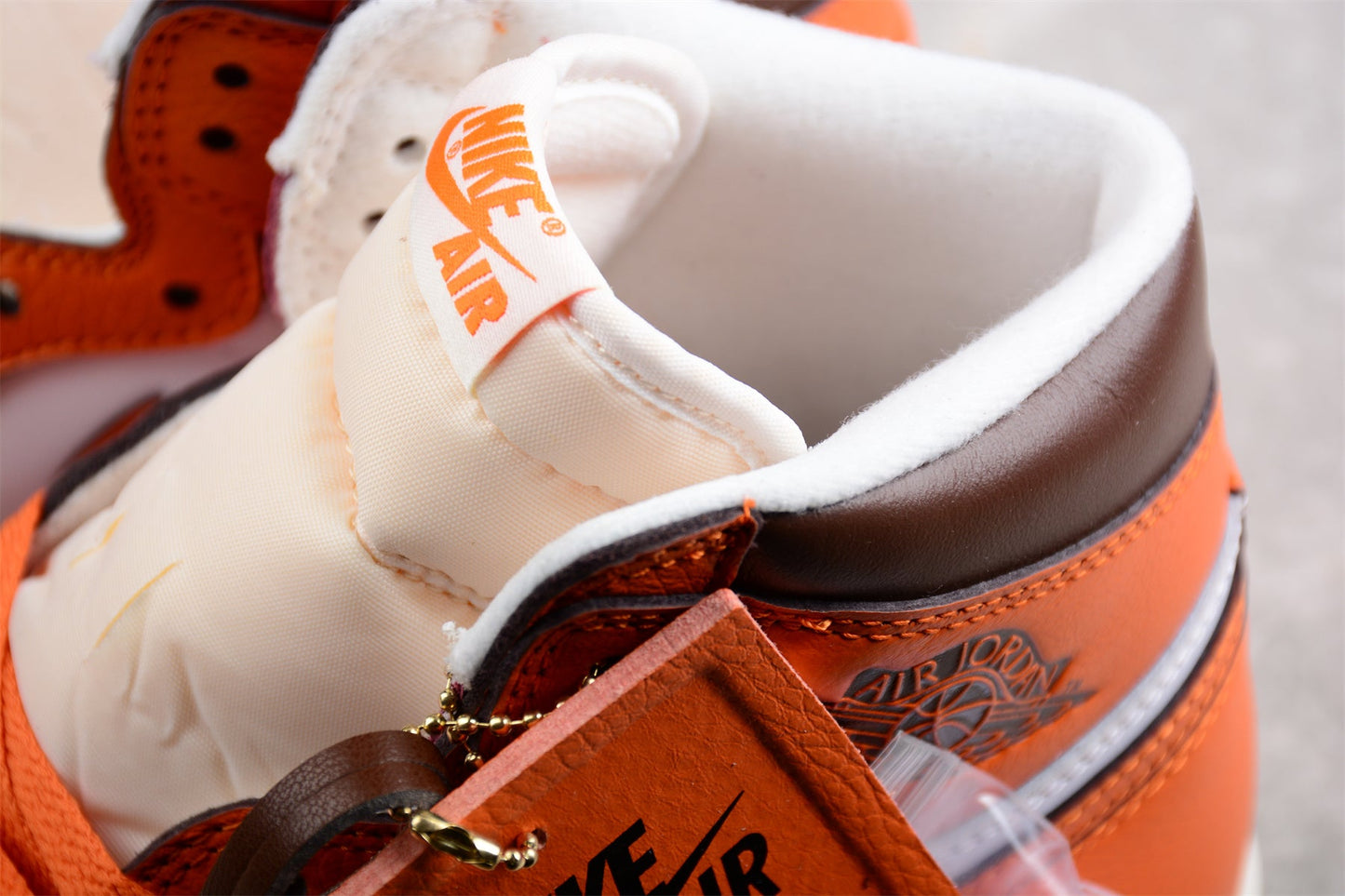 Jordan Air Jordan 1 High "Starfish" sneakers
