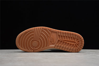 Nike Air Jordan 1 Mid Let(Her)Man Sneakers