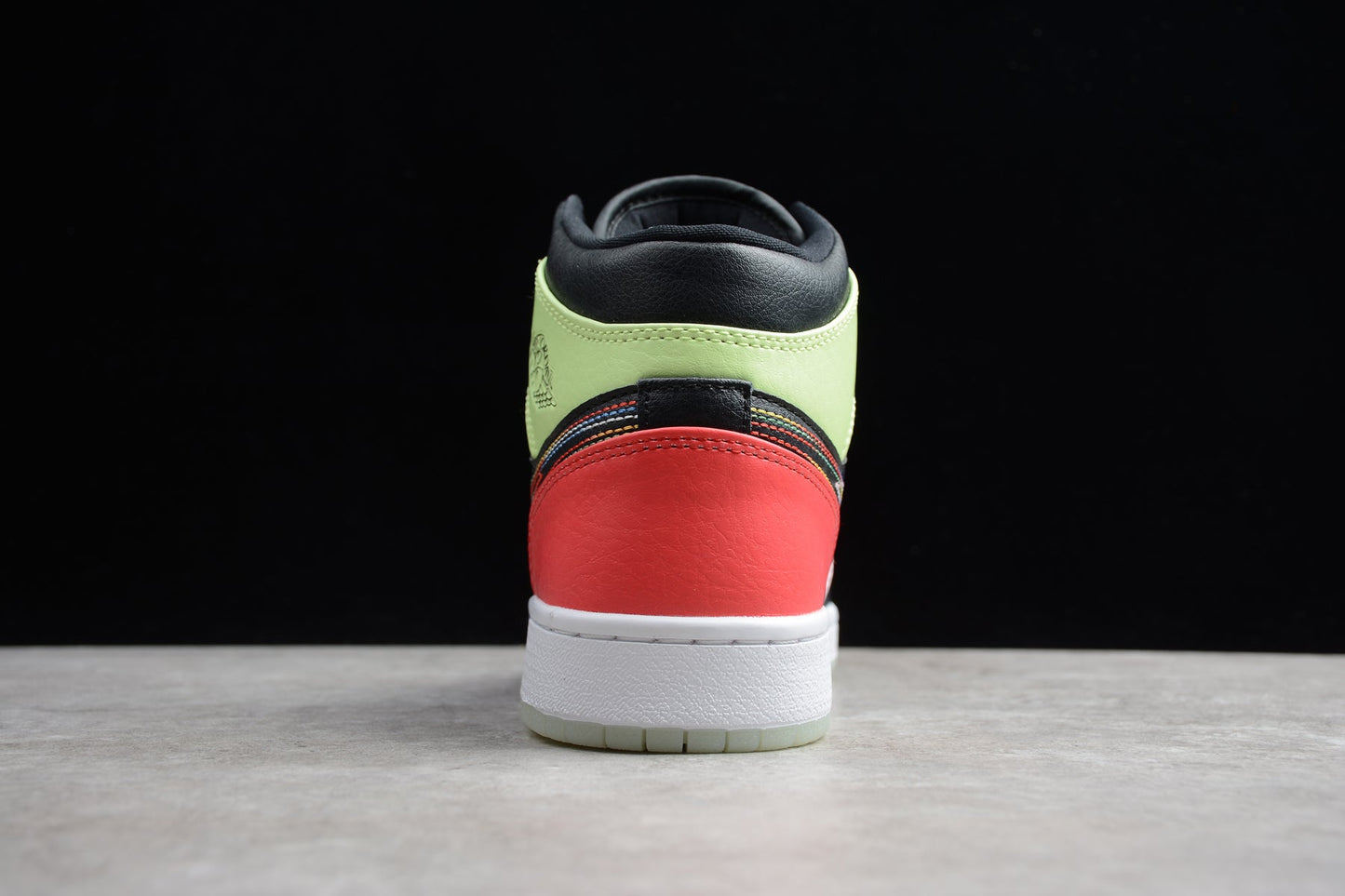 Air Jordan 1 Mid "Glow In The Dark" GS