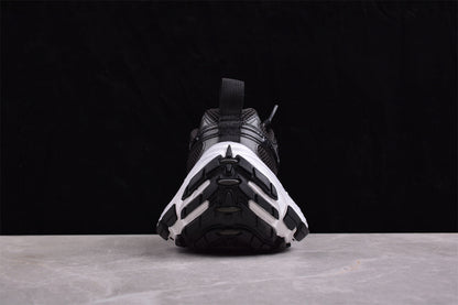 Balenciaga 10XL Black & White