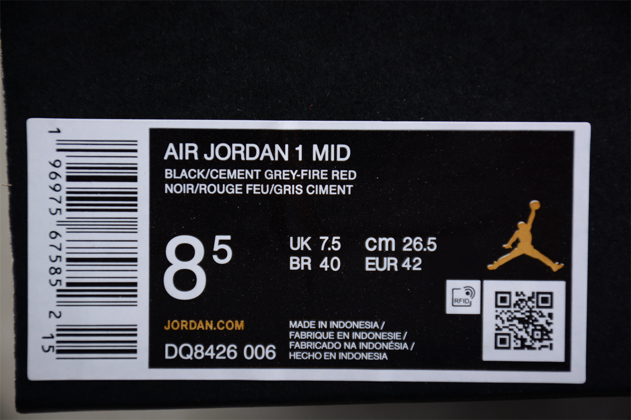 Air Jordan 1 Mid "Bred Shadow"