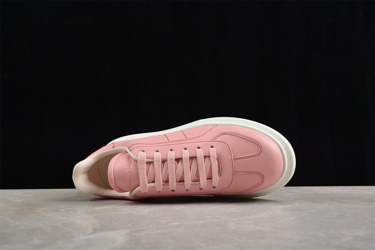 Alexander McQueen Oversized Sneakers in Pink