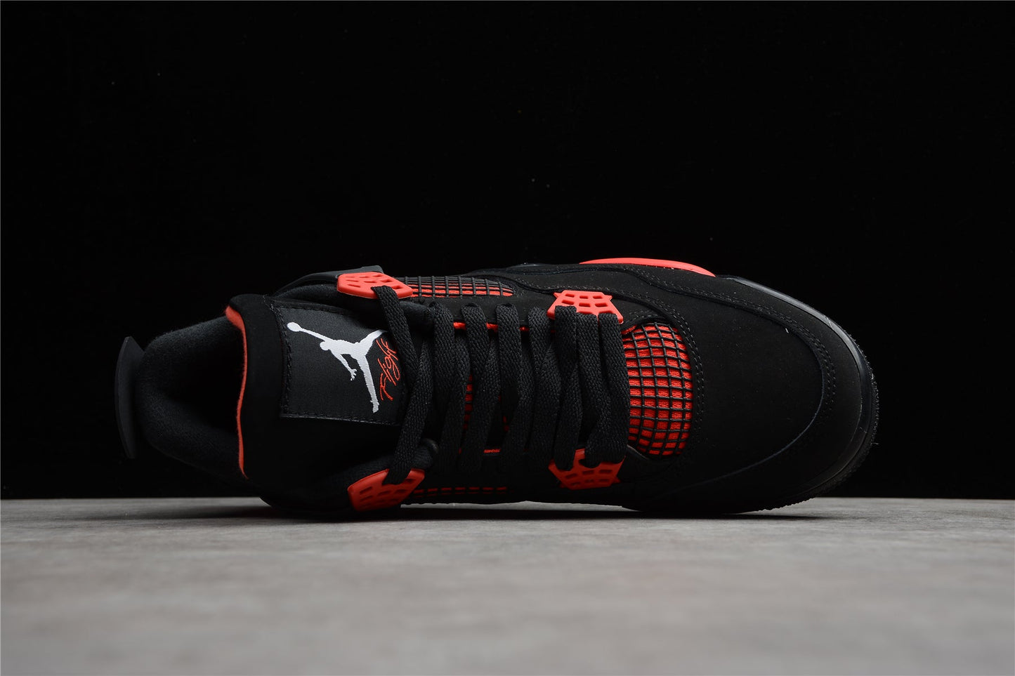 Air Jordan 4 Retro “Red Thunder”