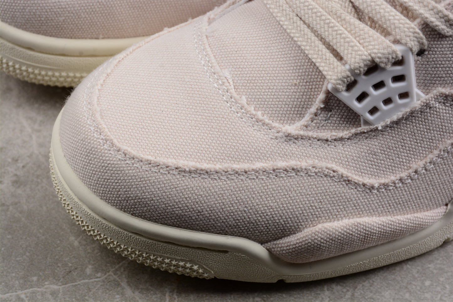 Air Jordan 4 Retro 'Blank Canvas'