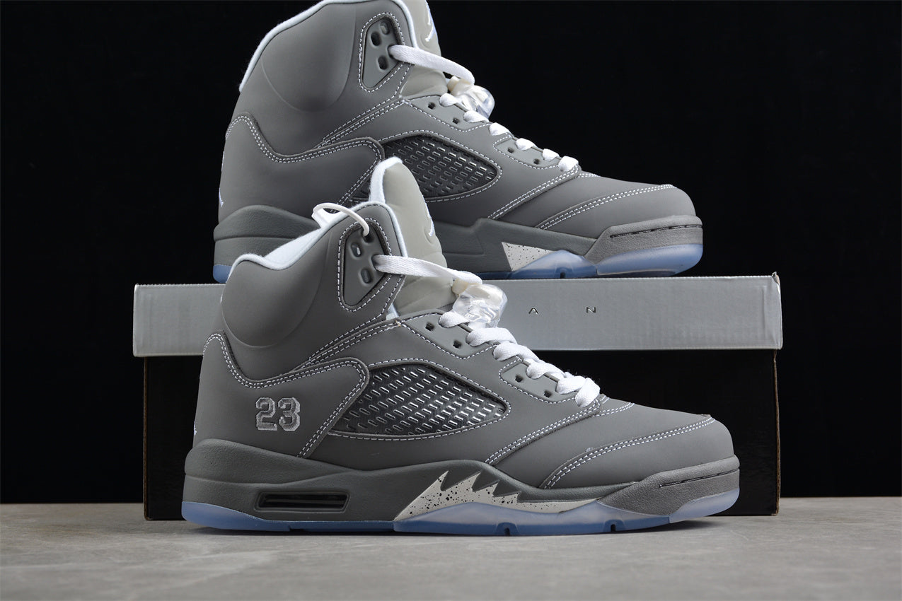 Air Jordan 5 Retro "Wolf Grey"