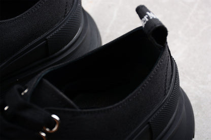 Alexander McQueen Tread Slick Black