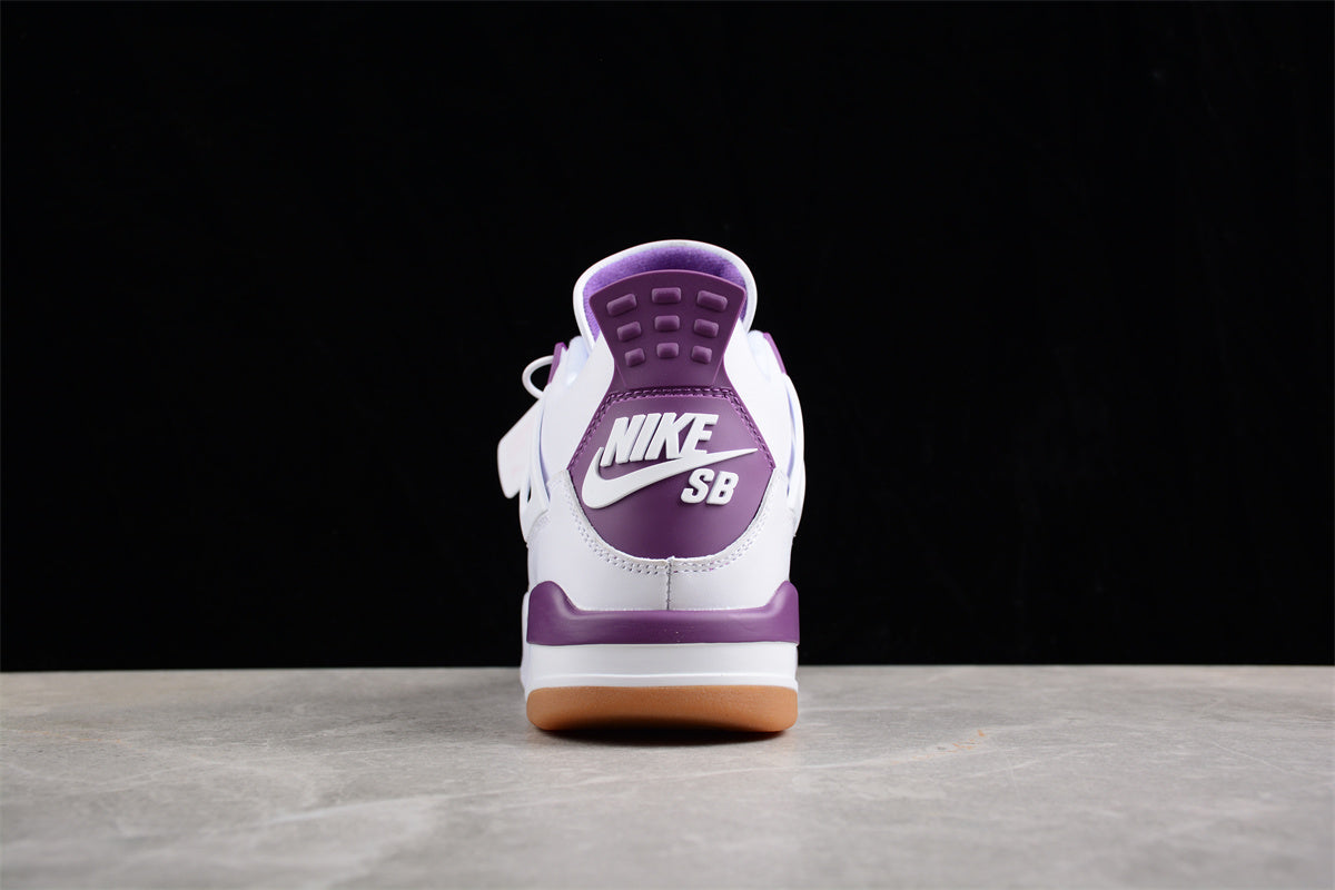 Nike SB x Jordan Air Jordan 4 "Sapphire"