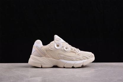 adidas Astir Wonder Quartz Wonder Taupe Warm Clay (Women's)