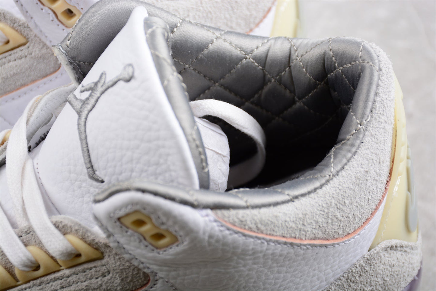 Jordan 3 Retro SP x A Ma Maniére Low "Grey"