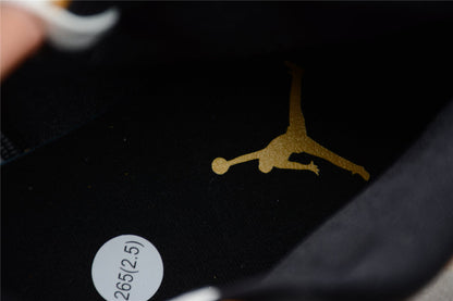 Nike Air Jordan 1 Mid SE Particle Beige Sneakers