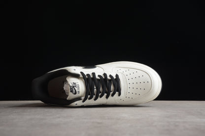 Nike Air Force 1 Low NYC White Black Sneakers