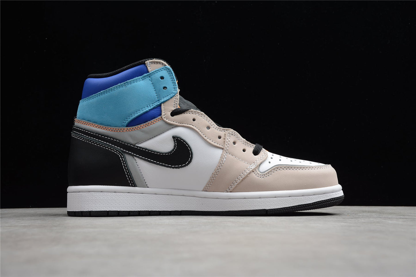 Jordan 1 Retro High OG "Prototype"