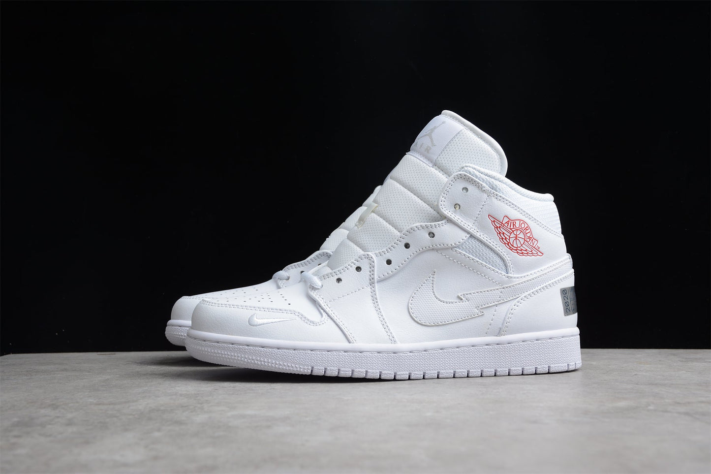 Air Jordan 1 Mid "Euro Tour"