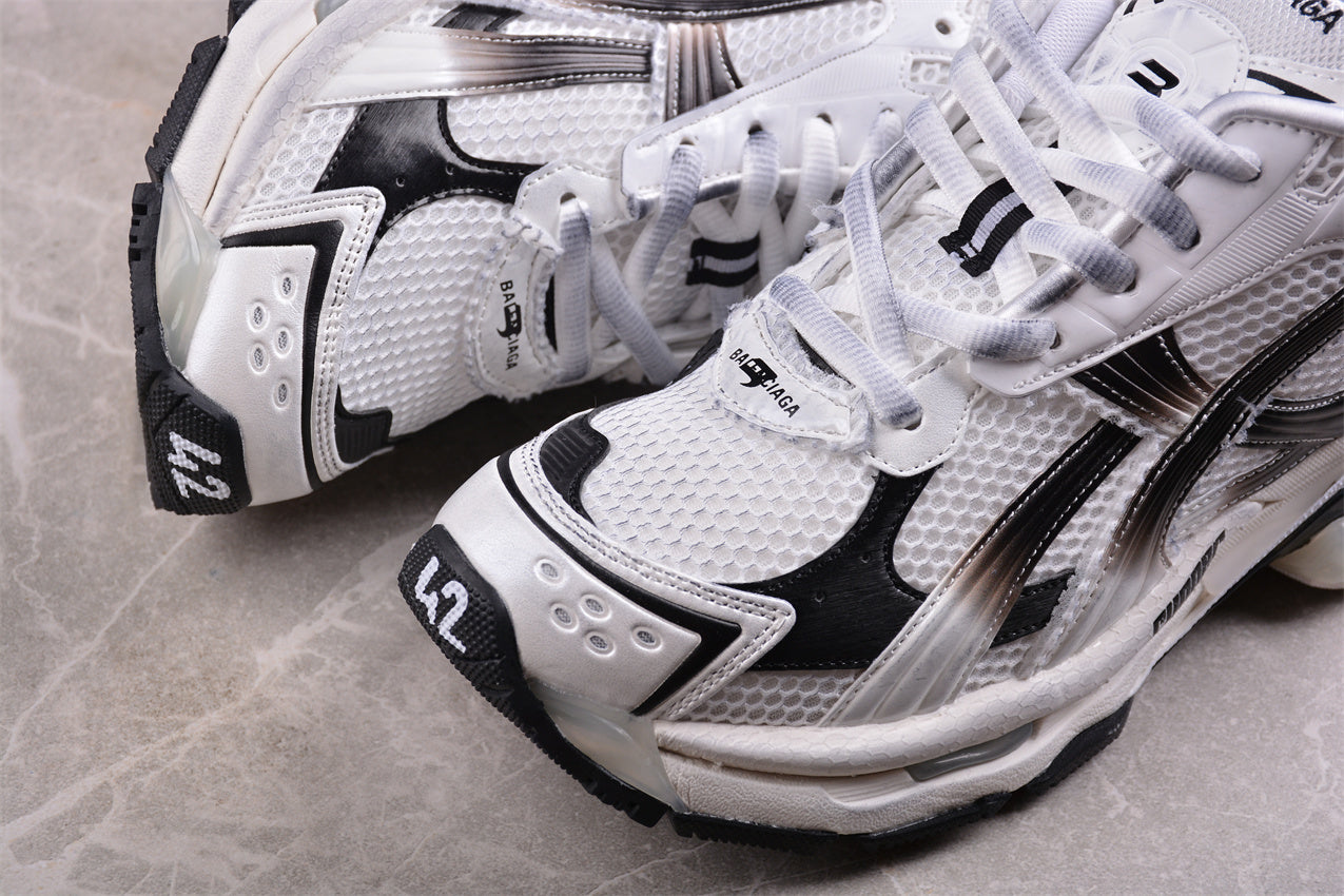 Balenciaga Runner White Black