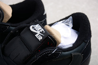 Travis Scott x Air Jordan 1 Low OG Triple Black