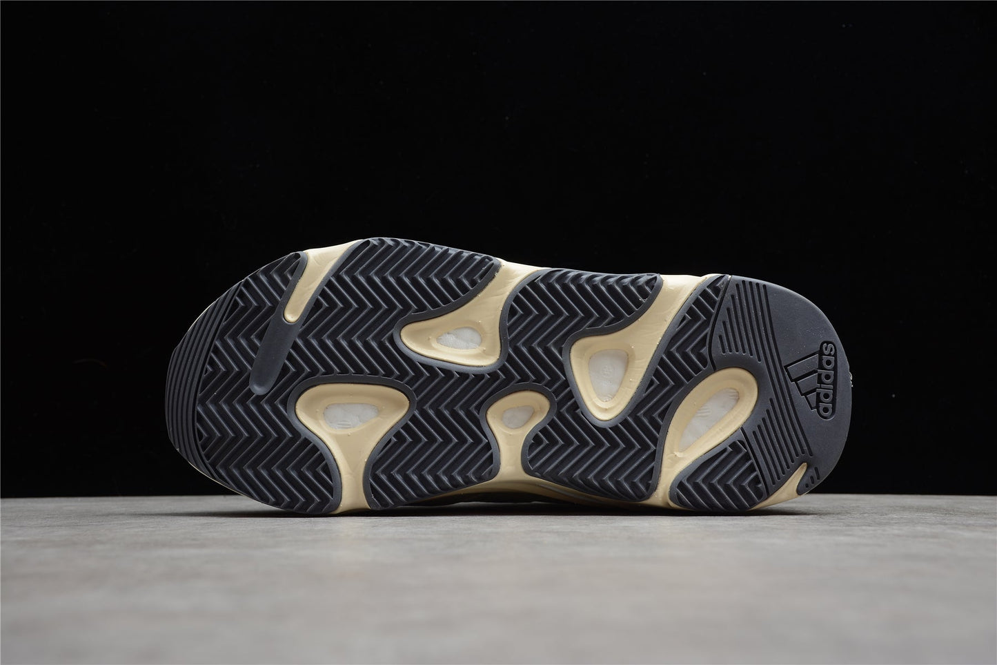 adidas Yeezy Boost 700 “Analog”