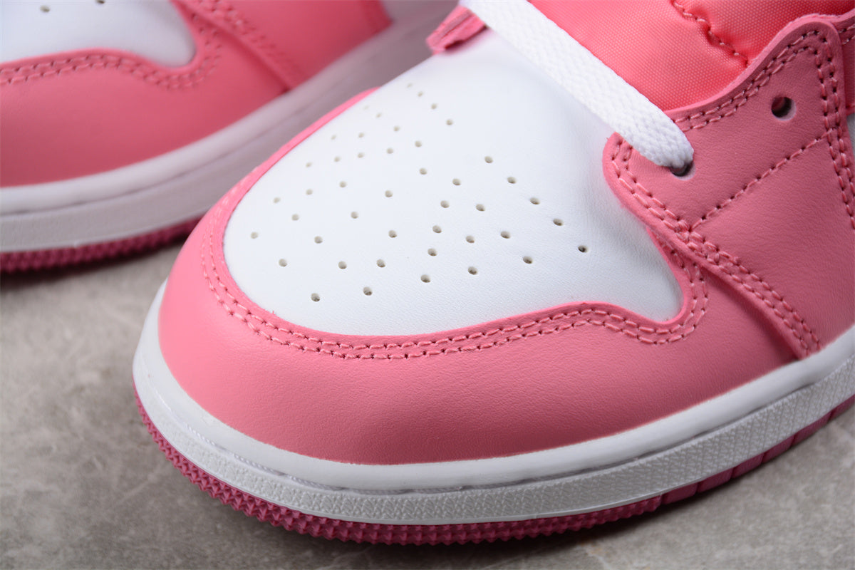Air Jordan 1 Low "Desert Berry"
