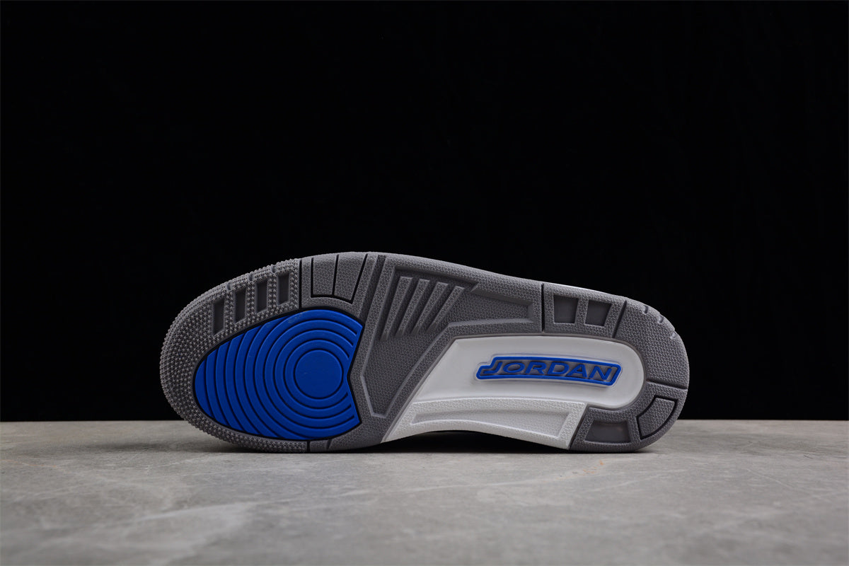Air Jordan 3 "Varsity Royal"