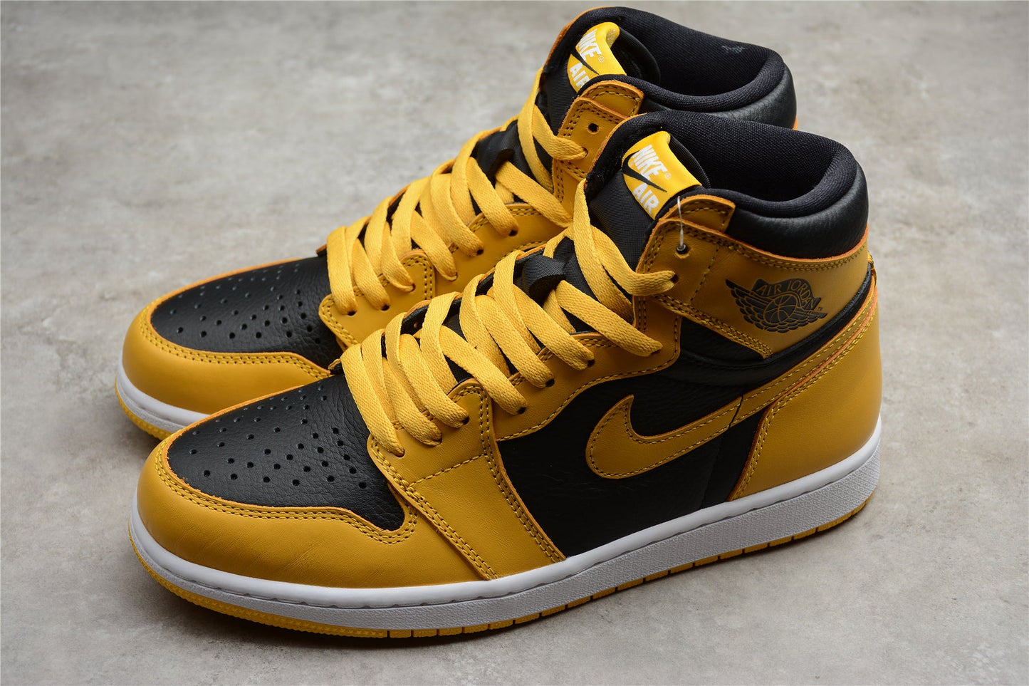 Air Jordan 1 High OG “Pollen”