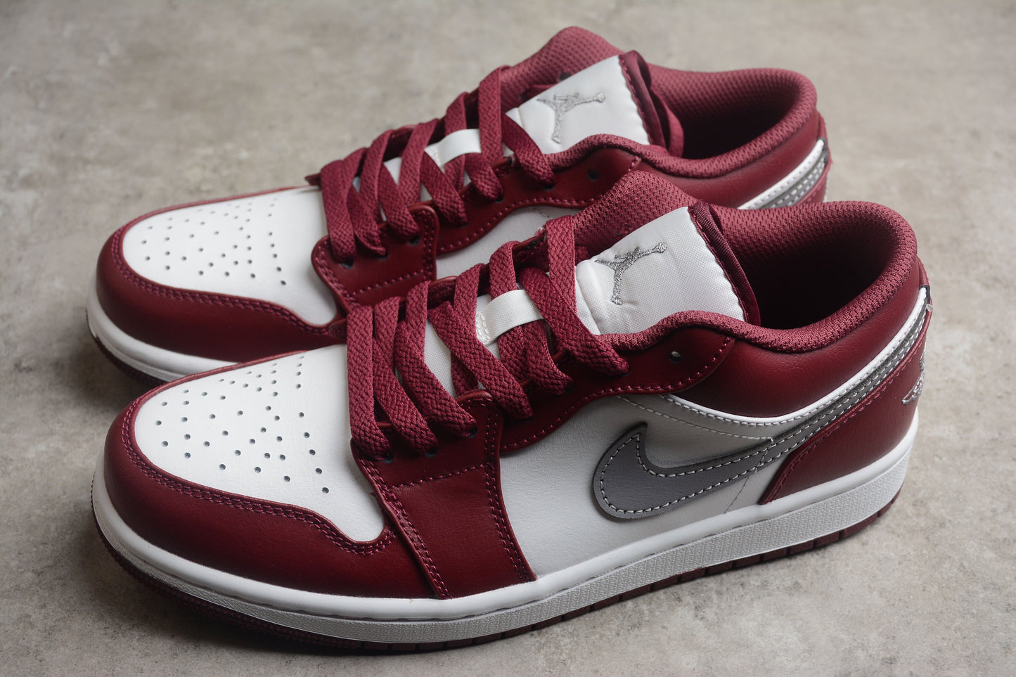 Air Jordan 1 Low "Cherrywood"