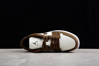 Air Jordan 1 Low SE Light Olive Sneakers