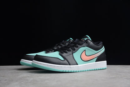 Air Jordan 1 Low SE Tropical Twist GS Sneakers