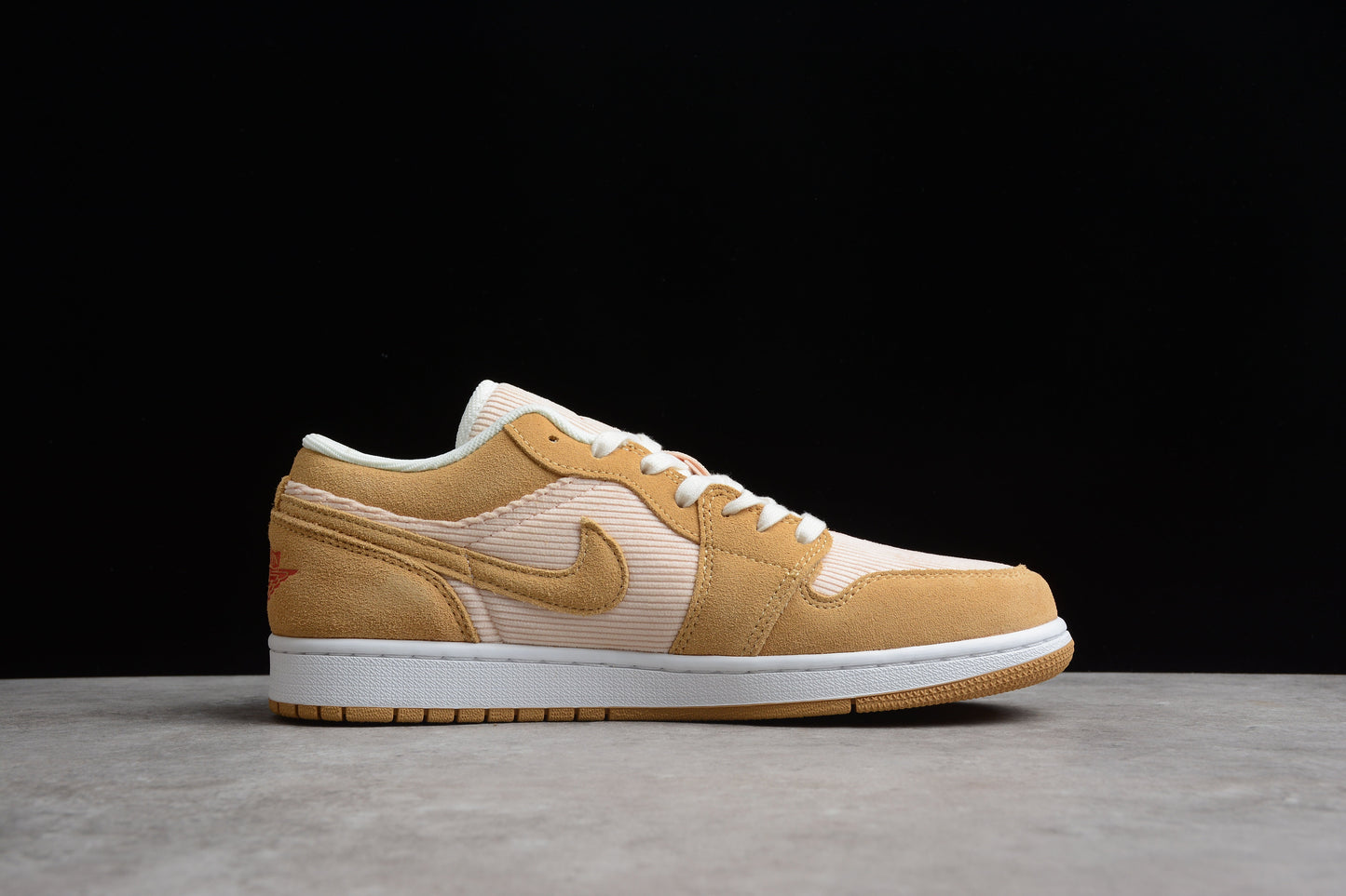 Air Jordan 1 Low SE "Twine" (Corduroy)