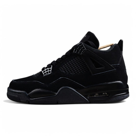 Air Jordan 4 Retro“Black Cat”