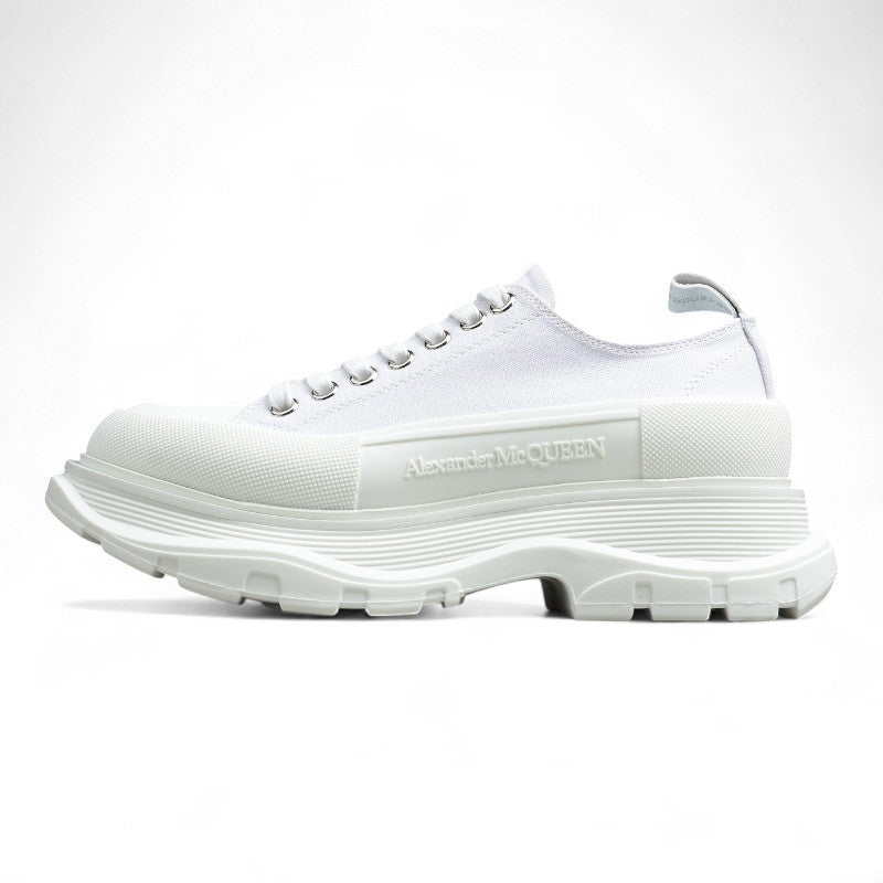Alexander McQueen Tread Slick Low Lace-Up in White