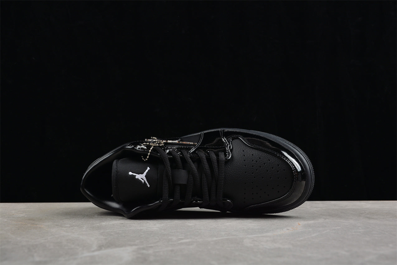 Jordan 1 Low SE Patent Elephant Black