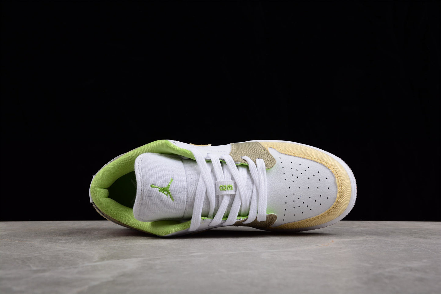 NIKE Air Jordan 1 Low SE GS 'Pastel Grind'